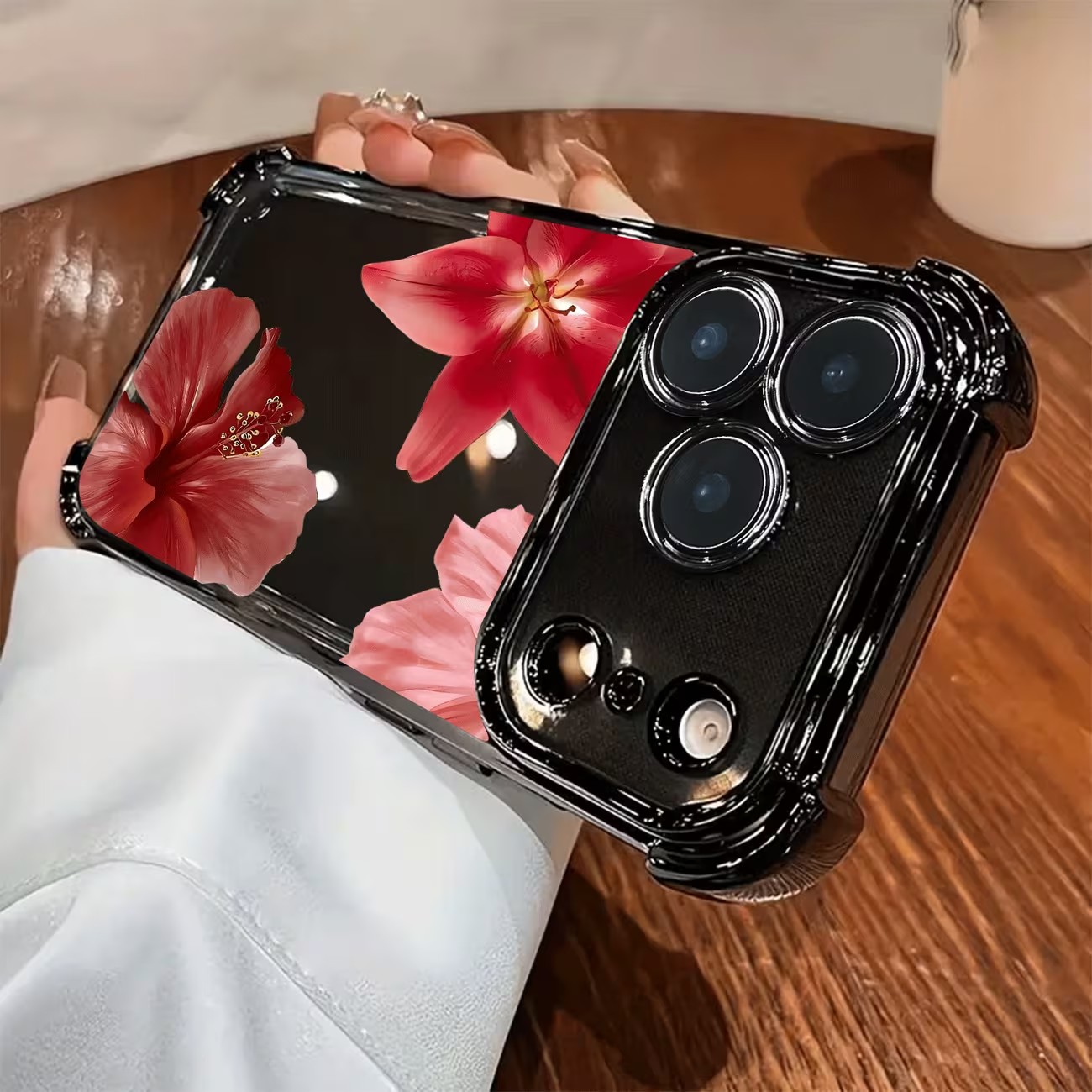 Simple Flower Print Phone Case - огляд і ціна Apple Iphone 15